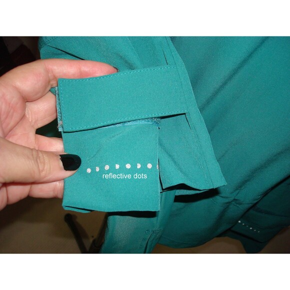 NWT New Womens Sweaty Betty Fast Lane Running Jacket M Wave Green Water resistan - Picture 10 of 13